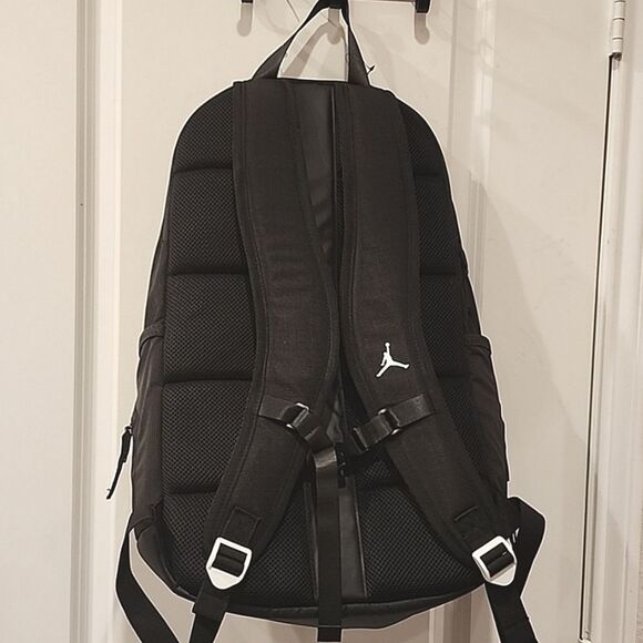 Jordan Velocity 38L Backpack - Picture 13 of 14